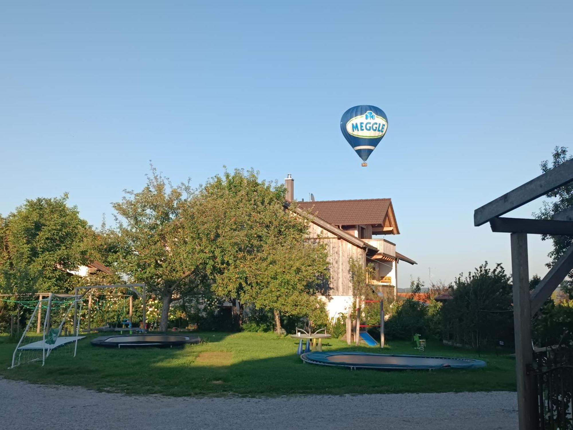Bio Kindererlebnisbauernhof Voit Sochtenau Exterior foto